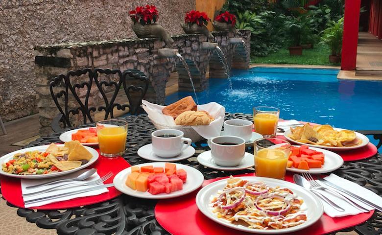 Hotel Mejorada Mérida Kültér fotó